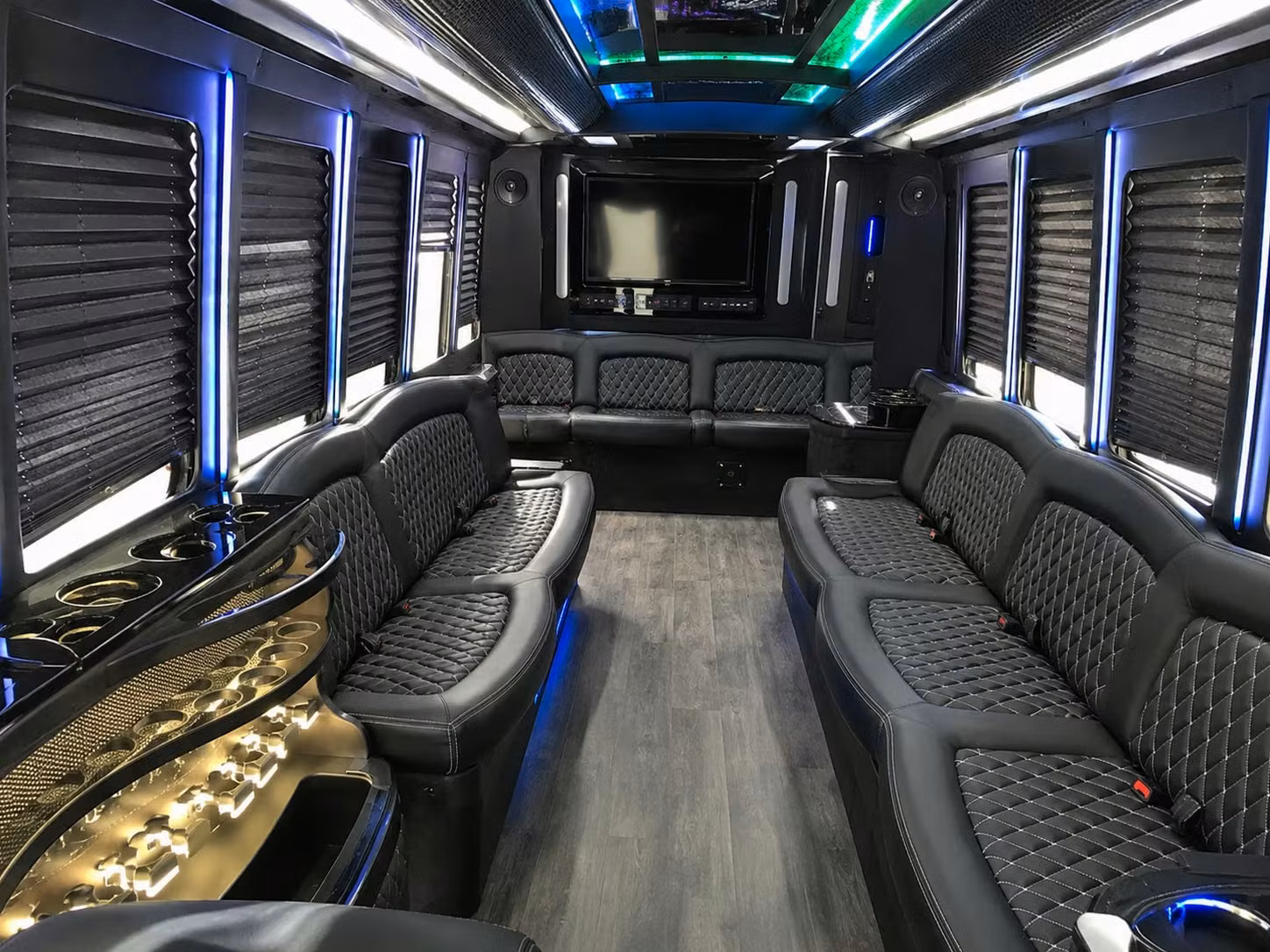 party buses for piscataway prom groups who want to arrive in style