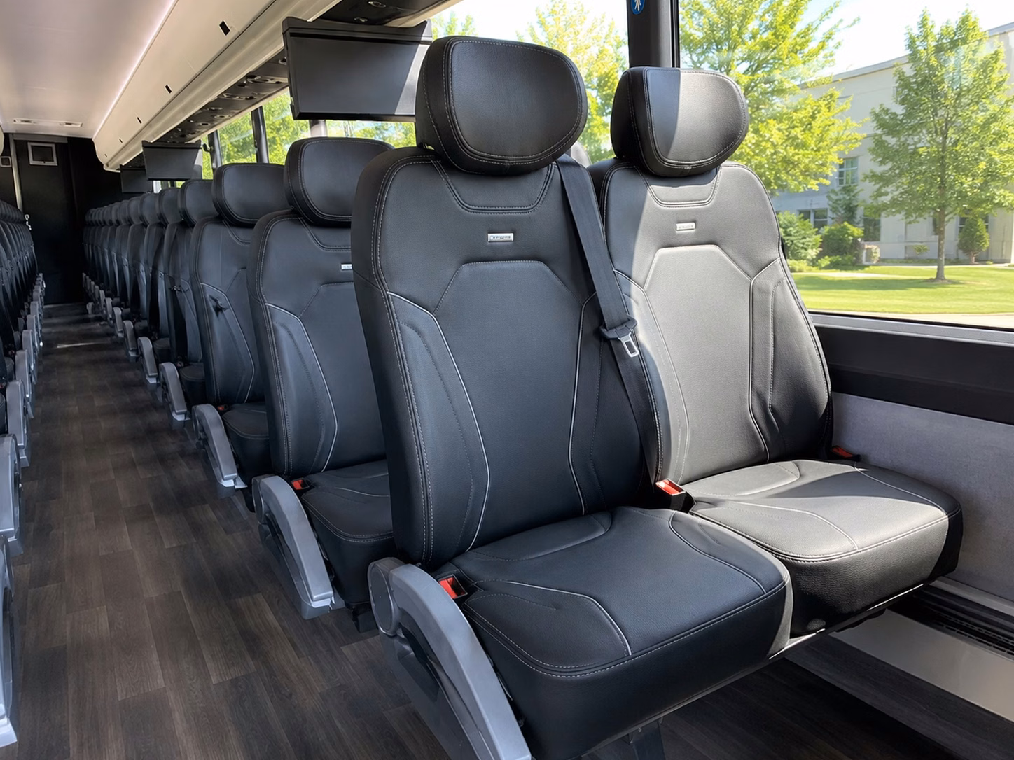 shuttle buses between piscataway hotels and wedding venues along route 1