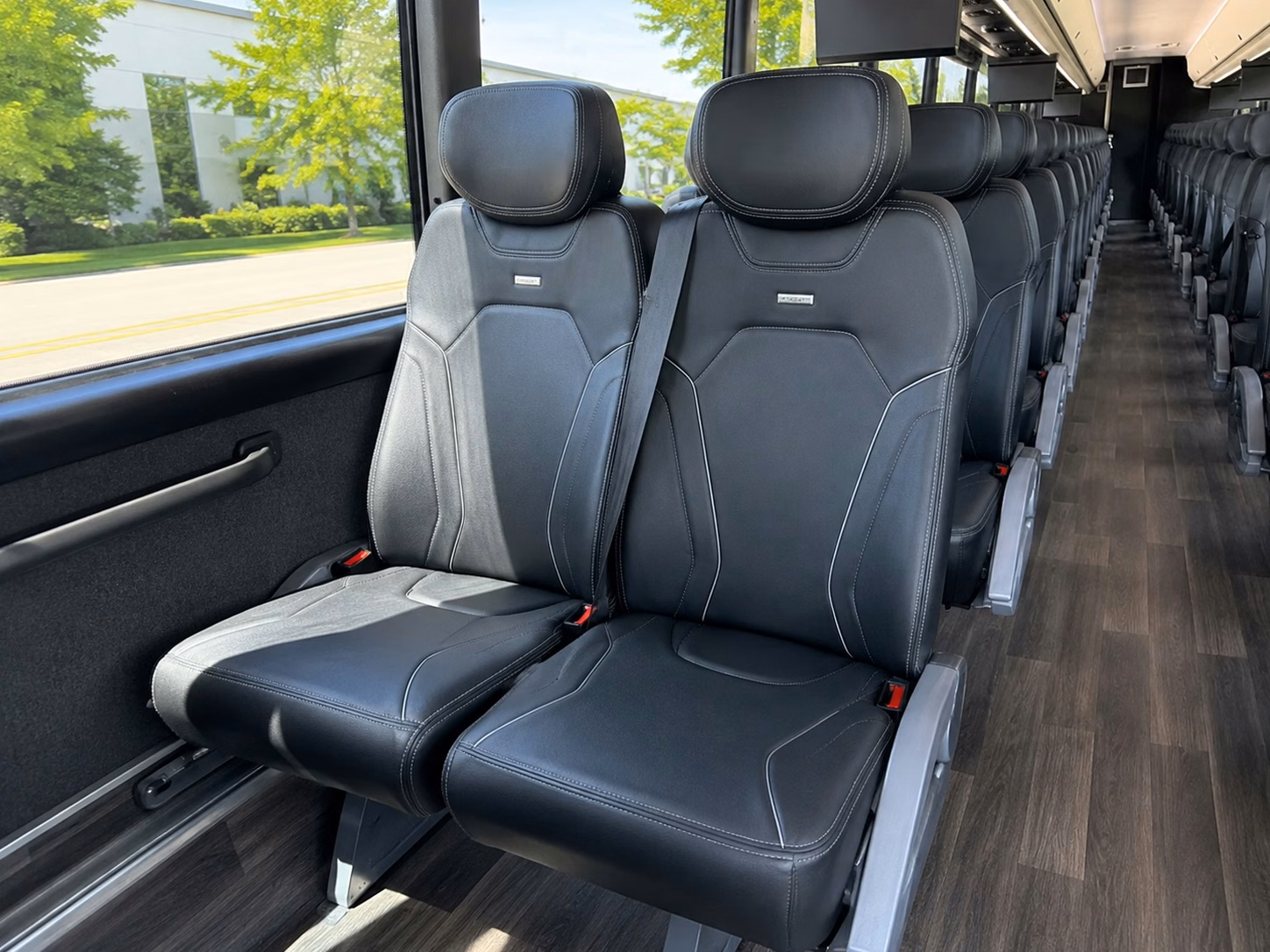 wedding guest transportation to and from newark liberty international airport